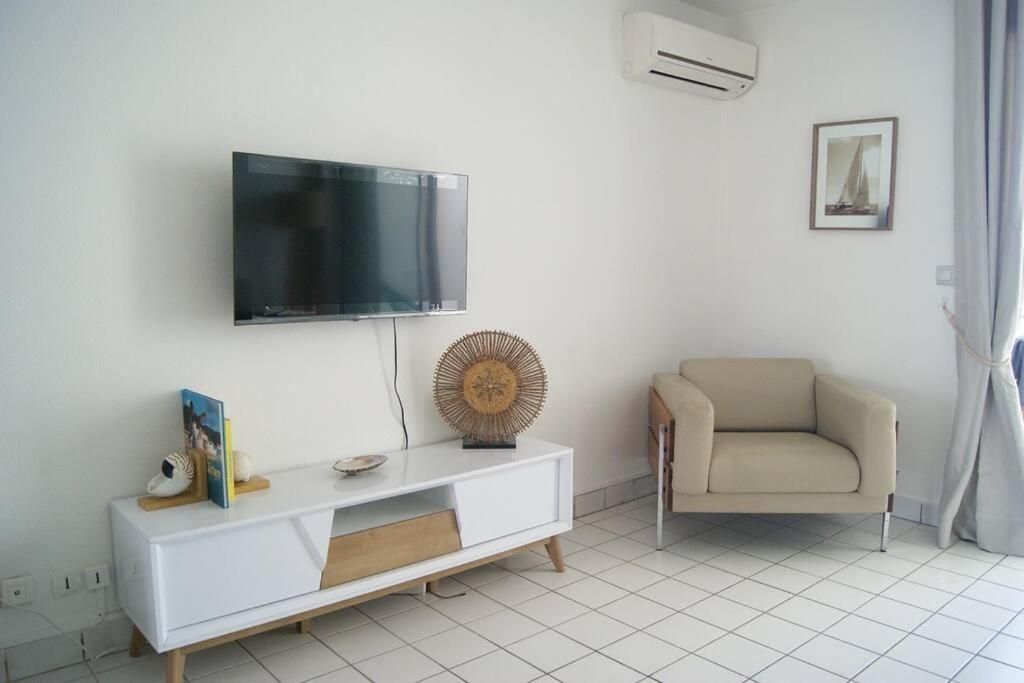 Superbe Studio Dolce Vita Vue Mer Plage Piscine Marigot  Kültér fotó